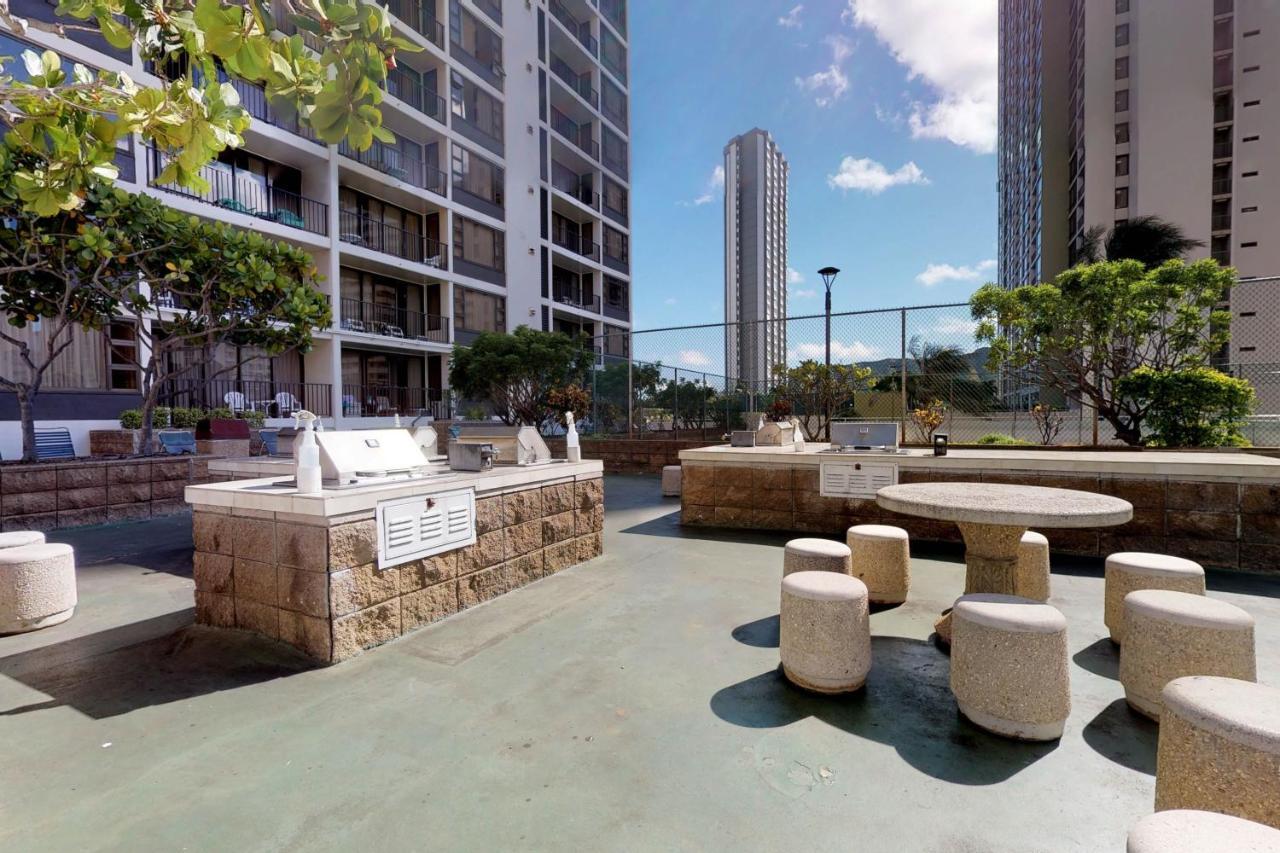 The Banyan Condos Honolulu Exterior foto